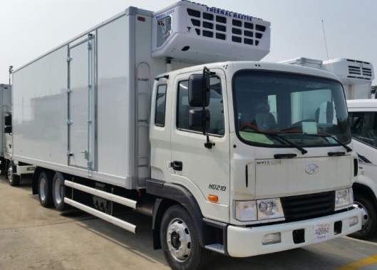 HYUNDAI HD210